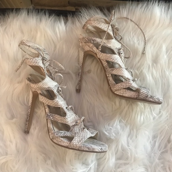 Steve Madden heels - Picture 2 of 4